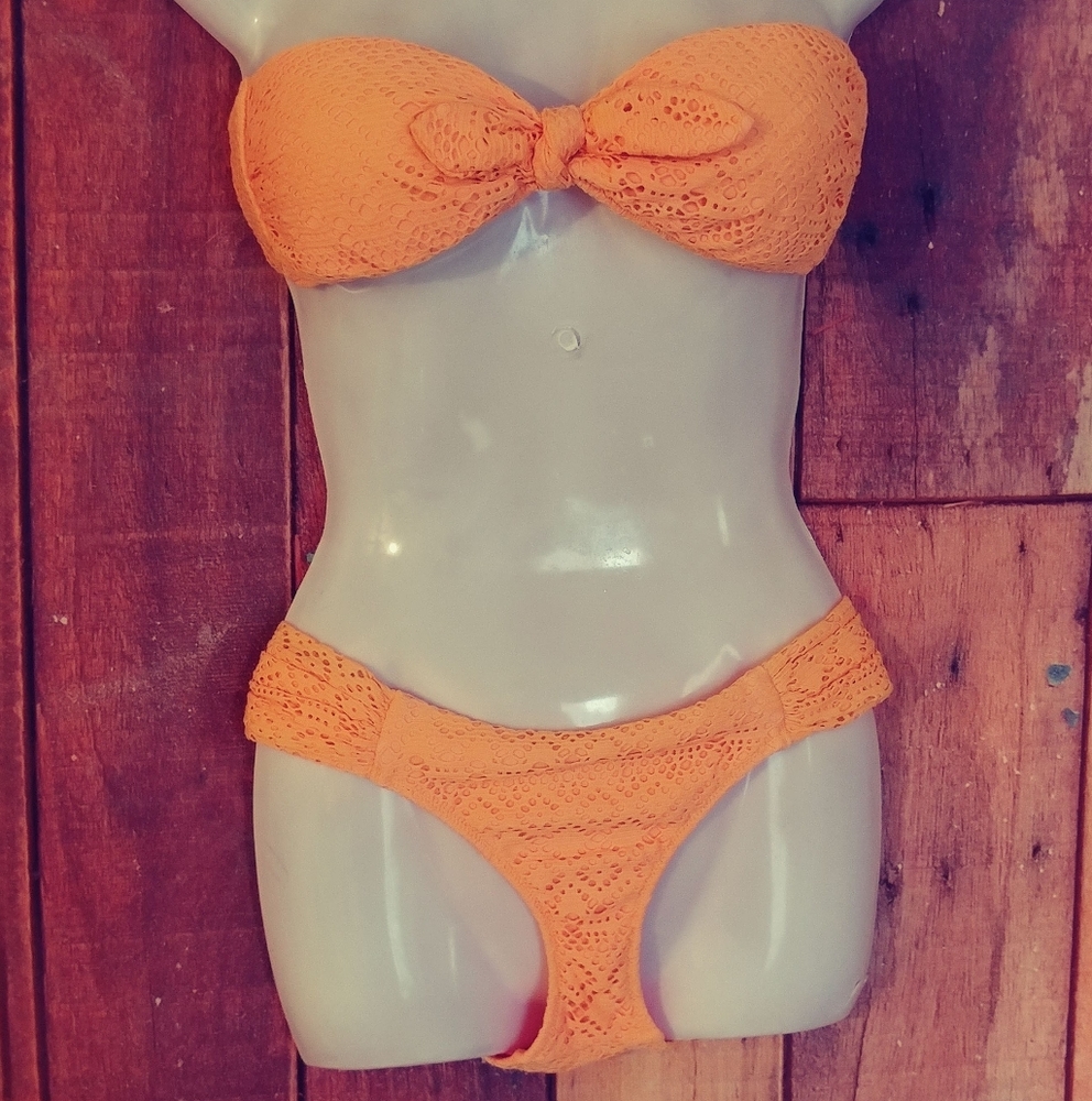 Victoria's Secret Women/Teen Two Piece Bikini